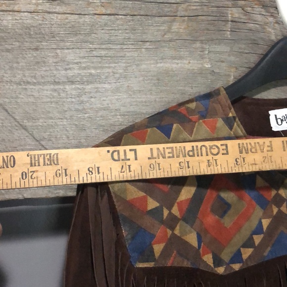Vintage Suede Leather Aztec Navajo fringe crop jacket - Picture 7 of 12